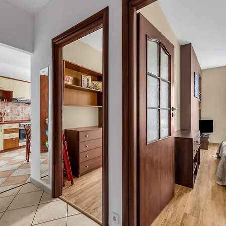 Apartamento Mokotów - 10th Floor, 52m2 - By Rentujemy *